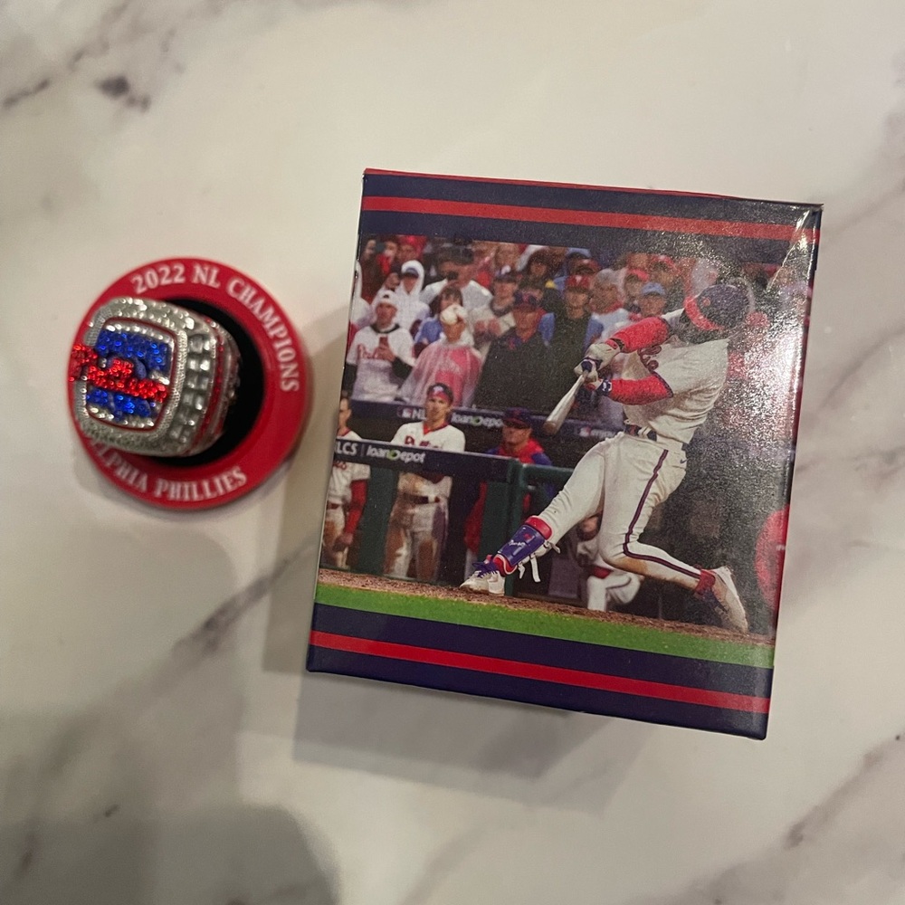 2022 NL Champions Philadelphia Phillies Ring